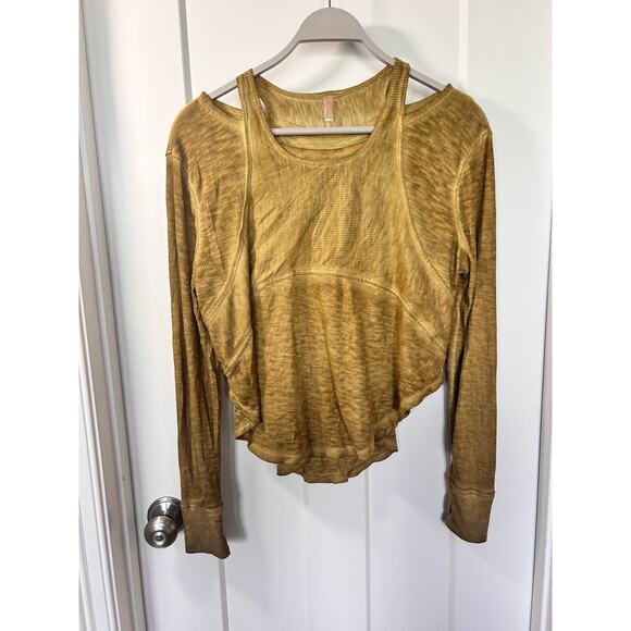 Free People Women's Movement Zenith Cut Out Tee Top Pullover Gold Yellow Size XS - Picture 4 of 14